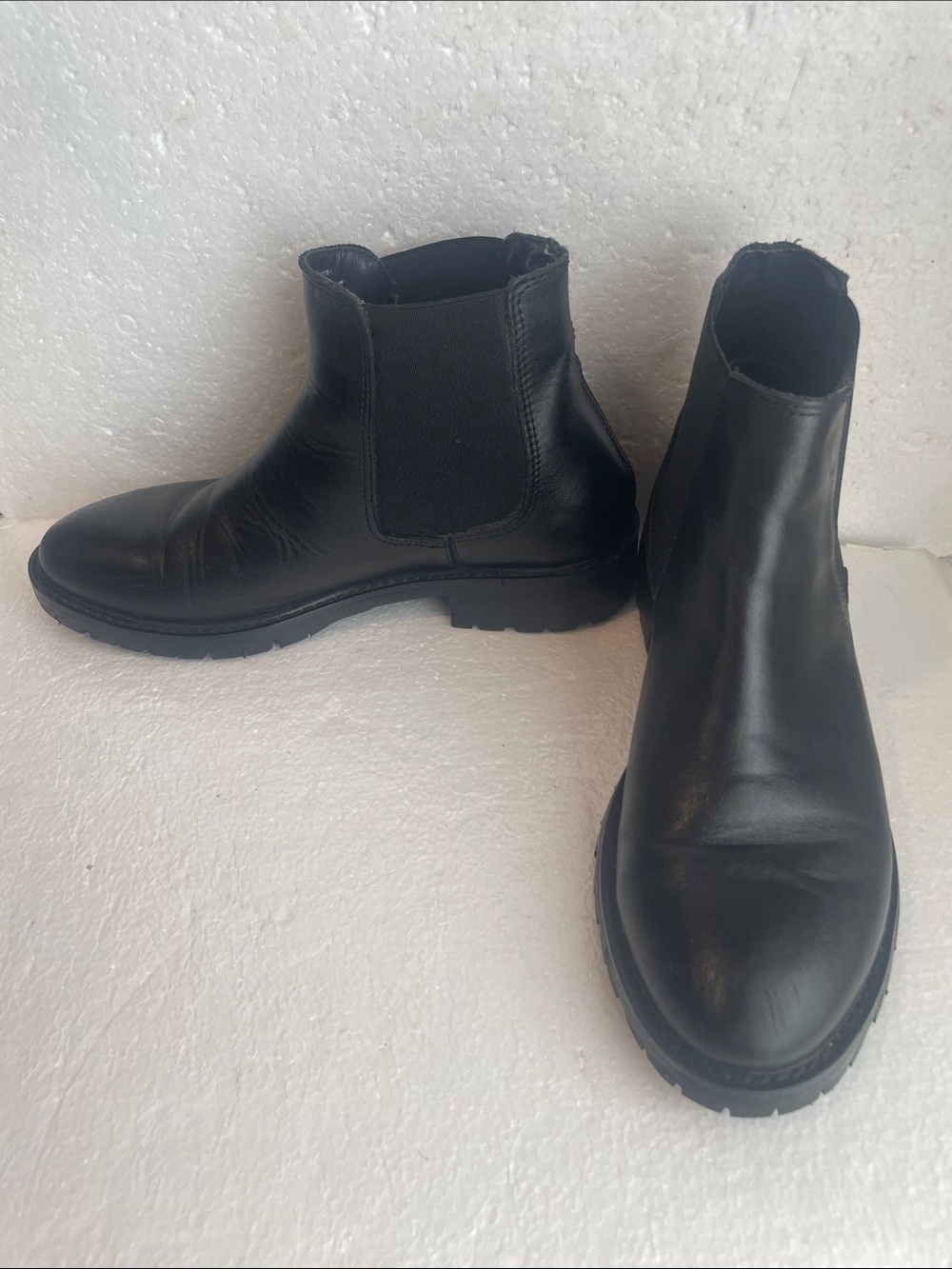 Steve Madden Leopold Black Leather Booties boots low heel women’s size 7 1/2 - Picture 2 of 13